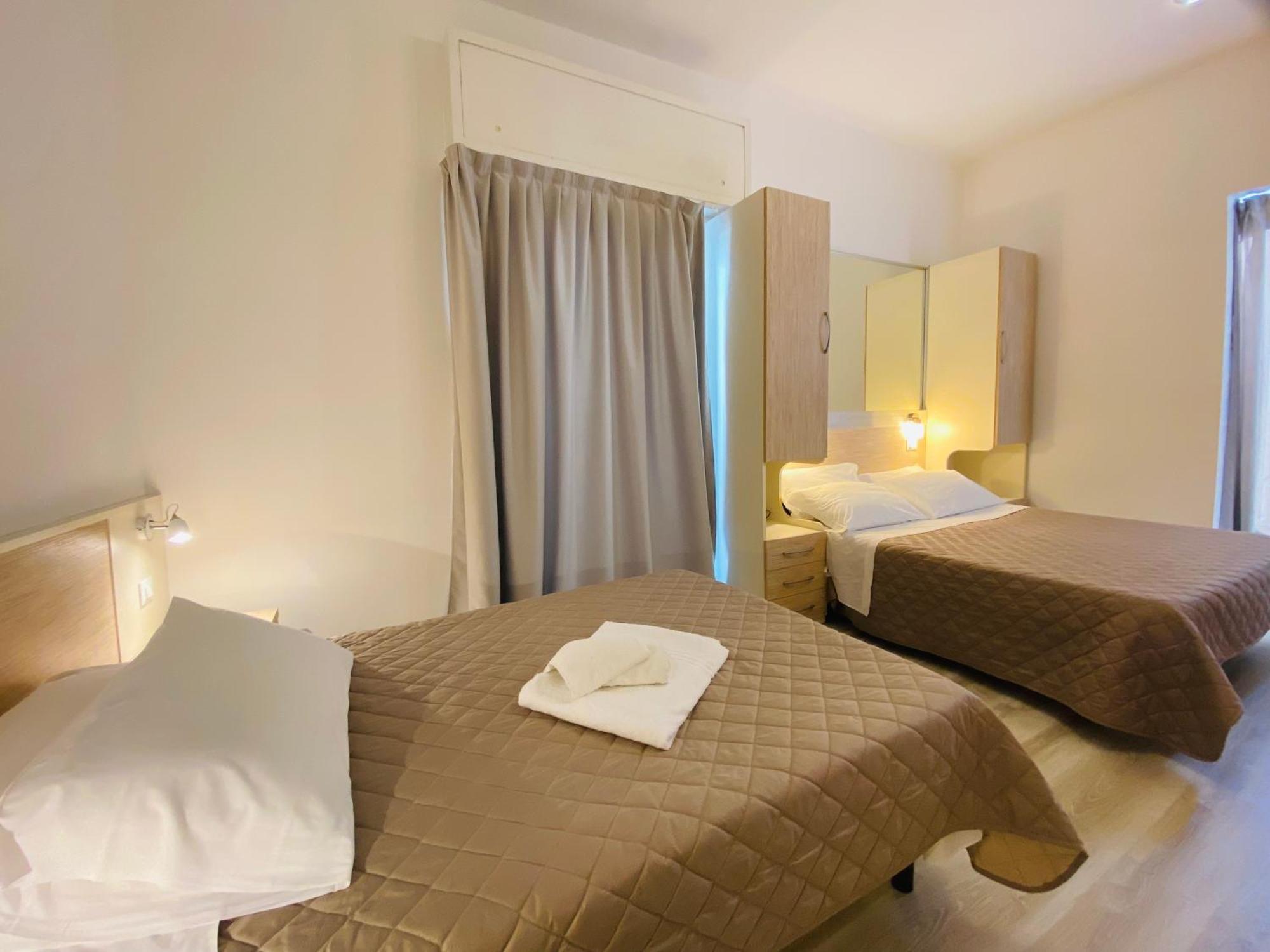Hotel Butterfly Wellness & Spa Rimini Exterior photo